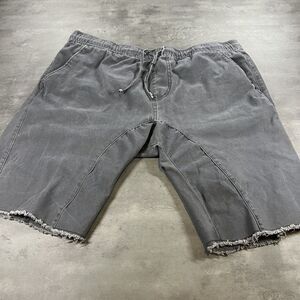 Akademiks‎ Shorts Men XL 38x12 Gray Baggy Wide Leg Skate Y2K Thrashed Drawstring